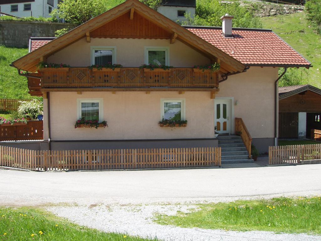 Haus Toferer Apartman Grossarl Szoba fotó